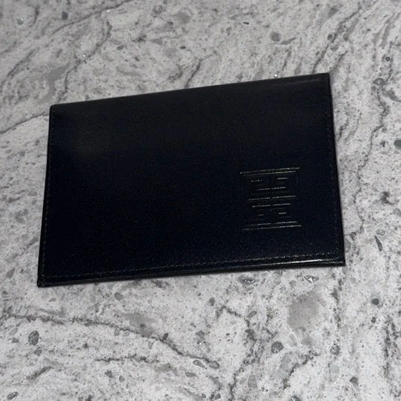 GIVENCHY Wallet Black Leather Card Case 4X3 Holder AUTHENTIC - Picture 6 of 9